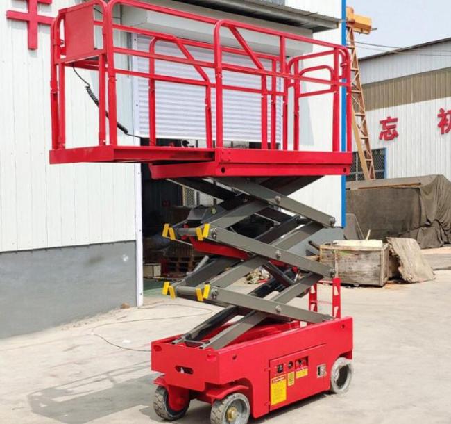 赤壁移动剪叉式升降机